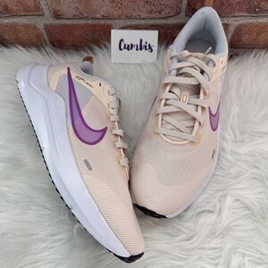 Nike Downshifter 12 Women's Size 10 Guava lightweight Running Shoes